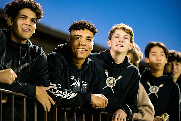 hc23_soccer_ah_0027