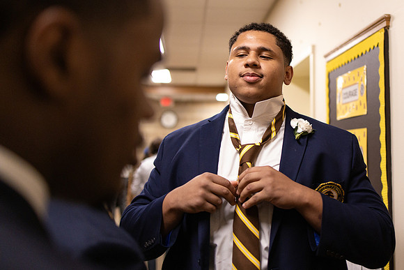 graduation24_preview_rras1_9646