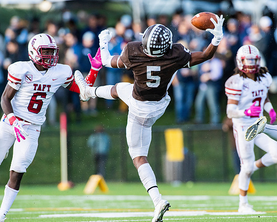 hc18_football_dburns_4409