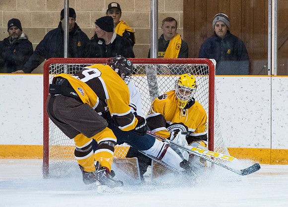 hockey_2017-03-04_dburns_3741