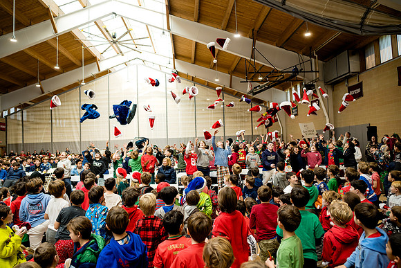 holiday_assembly24_ah_0463