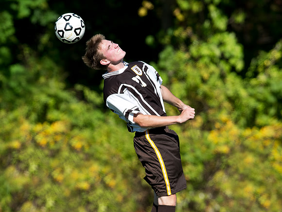 homecoming14_soccer_3rdsbrown_db_9299