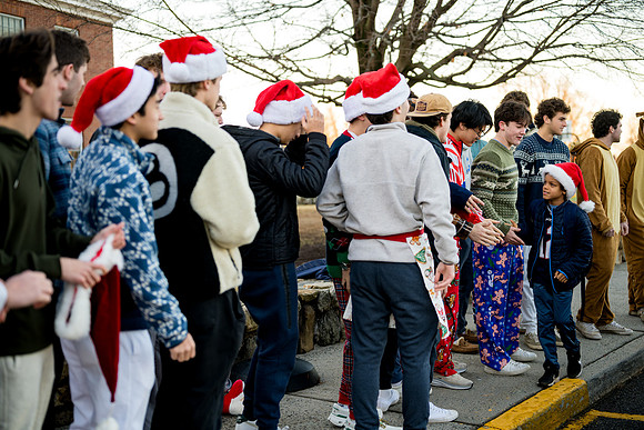 holiday_handshake24_ah_0035