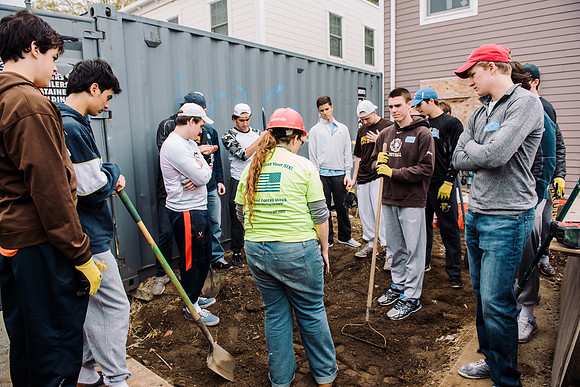 commserv16_habitatforhumanity_hp_1415