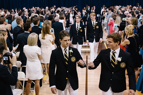 graduation16_hp_9901