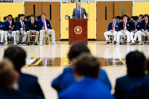 firstday24_assembly_jk_4534