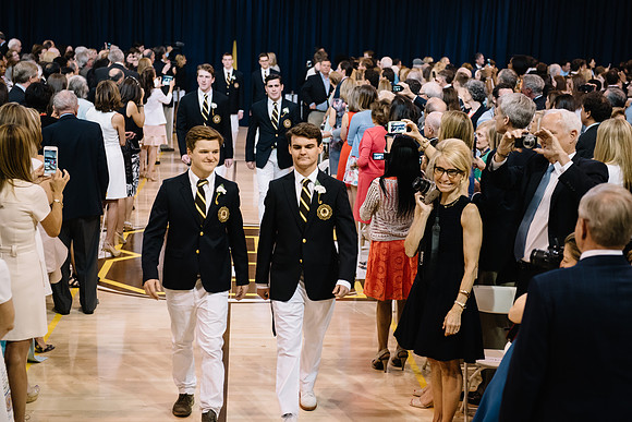 graduation16_hp_9975