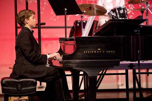 holidayconcert_us_mkras_0120