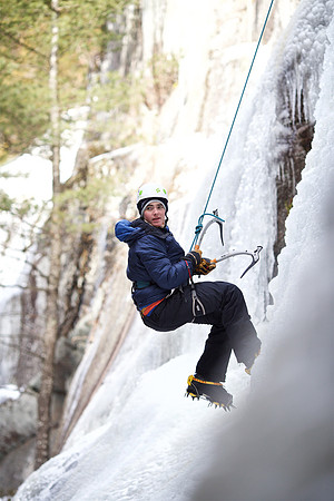 campdudley16_iceclimbing_bd_6034