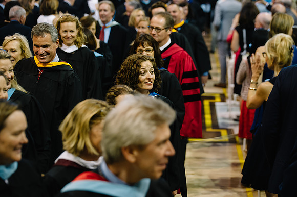 graduation16_hp_2272