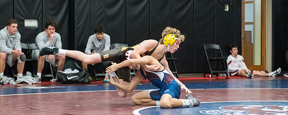 wrestling_2017-12-06_dburns_1857