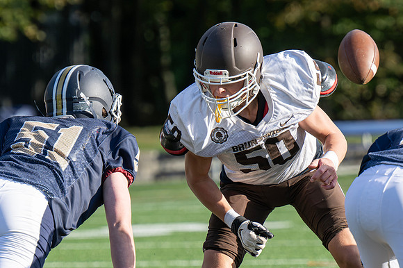 football_9_2023-10-17_dburns1_6956
