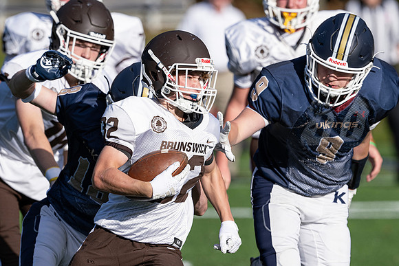 football_9_2023-10-17_dburns2_0400