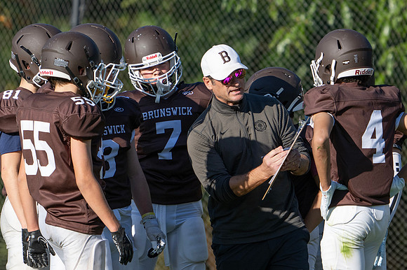 football_msbrown_2023-10-12_dburns1_5877
