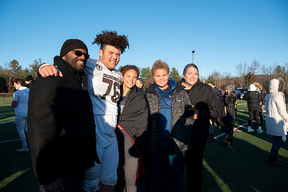 football_nepsac19_rmcc_6348