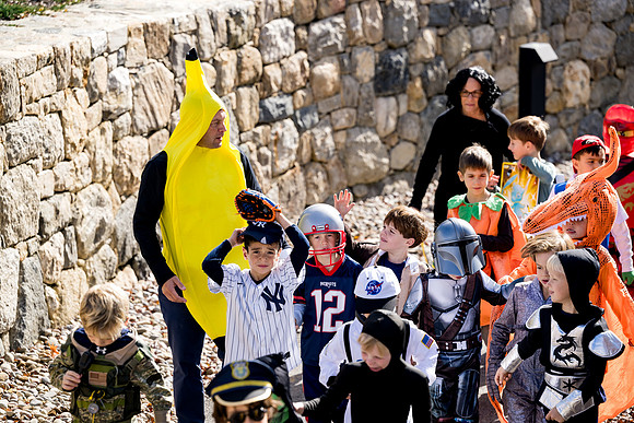 halloweenparade23_psls_ah_0038