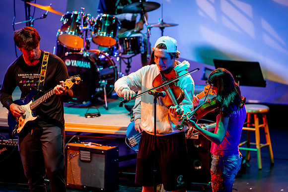 artsassembly23_us_jfess1_0399