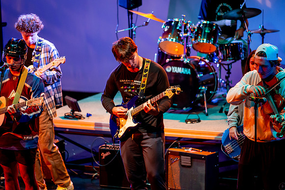 artsassembly23_us_jfess1_0402