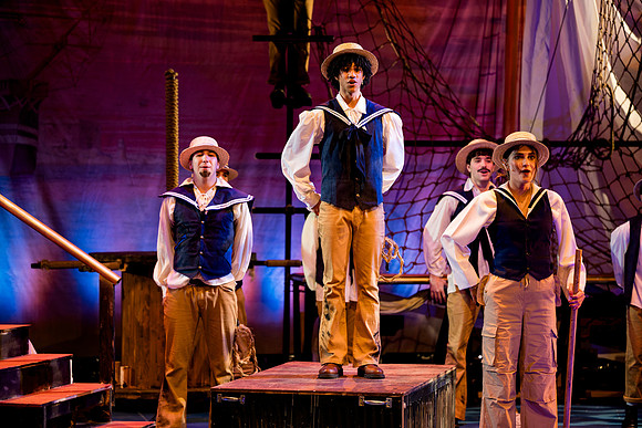hmspinafore_springmusical25_sat2_us_ah_0006