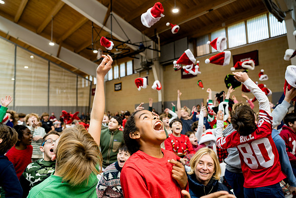 holiday_assembly24_ah_0476