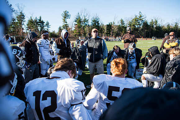 football_nepsac19_wkle_8817