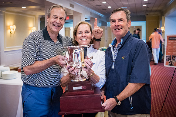 hc16_alumni_golf_wkl_6547