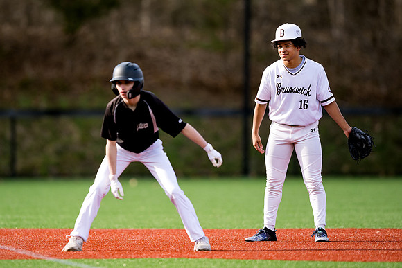 baseball_jv_2025-04-15_ah_0108