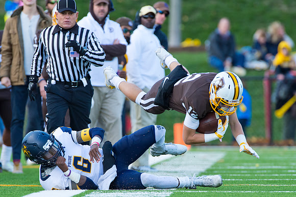hc15_football_dburns_0874