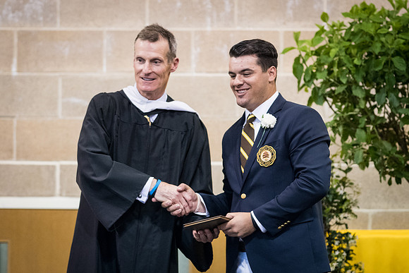 graduation18_wkl_4008