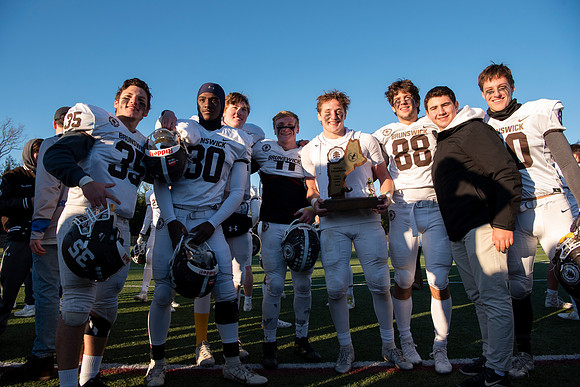football_nepsac19_rmcc_6285