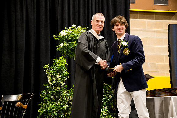 graduation25_diploma_ah_0712