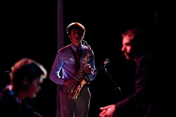 holidayconcert_us_mkras_0082