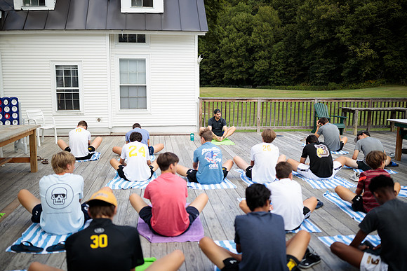 randolphvt2223_tripsoccerpre_yoga_bdf1_8559