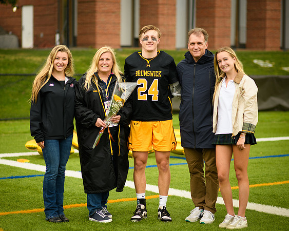 lacrosse_2025-05-13_seniorday_wkl1_8436