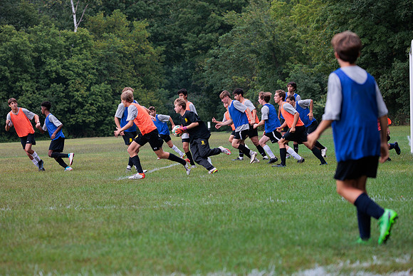 randolphvt2223_tripsoccerpre_scrimmage_bdf2_9366