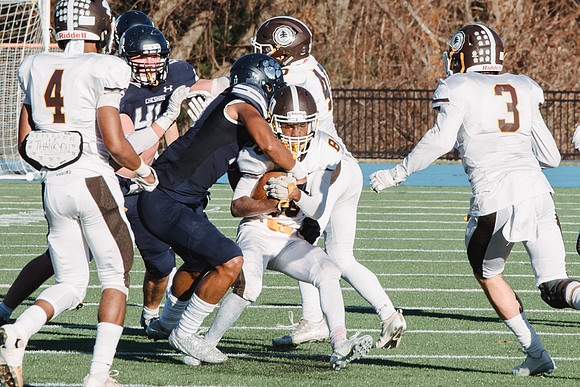 football_nepsac16_hp_3018