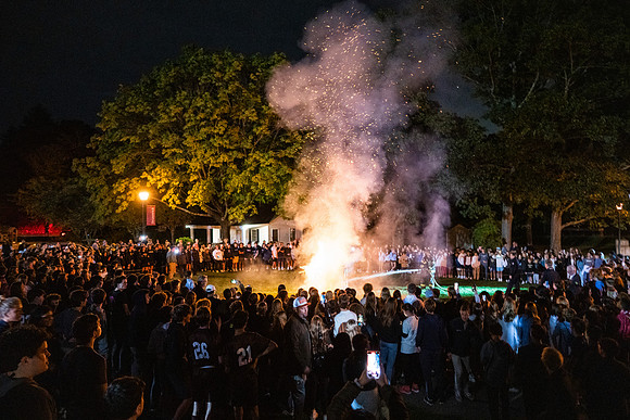 hc22_bonfireworks_jk_1874