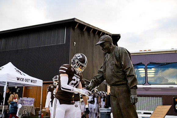 football_2023-11-11_ah_0012