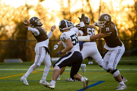 football_2023-11-11_ah_0059