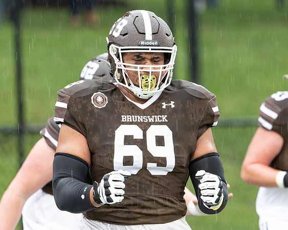hc23_football_dburns_8094