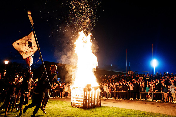 hc23_bonfireworks_jk_2680