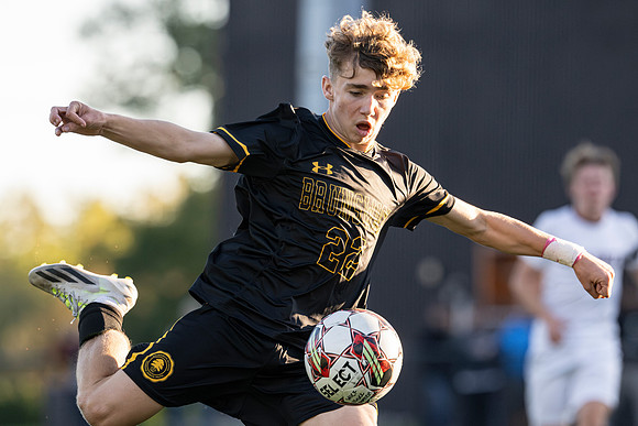 hc23_soccer_dburns1_6570