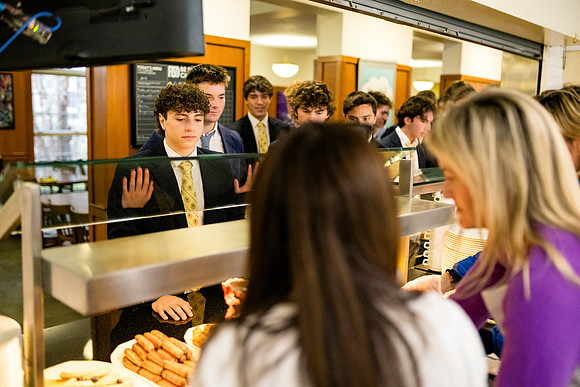 hc23_fballbfast_ah_0001