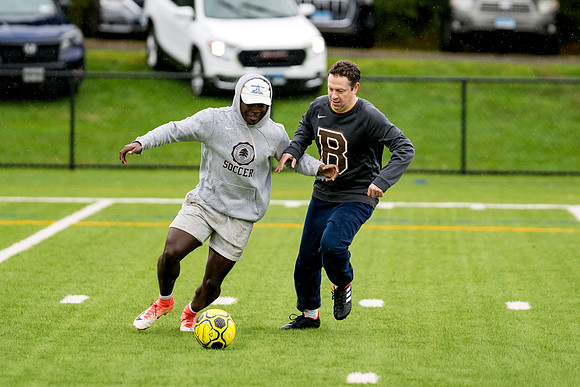 hc23_alumnisoccer_ah_0019b