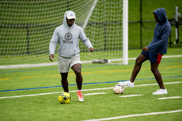 hc23_alumnisoccer_ah_0003