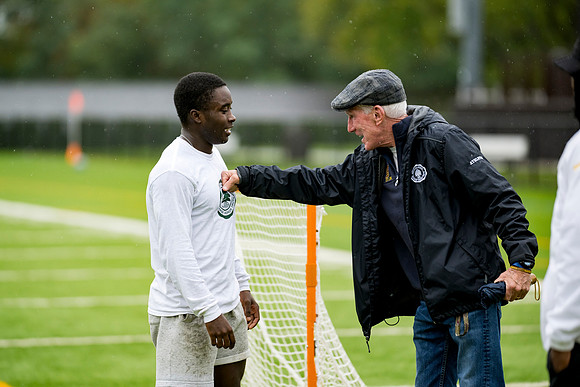 hc23_alumnisoccer_ah_0080
