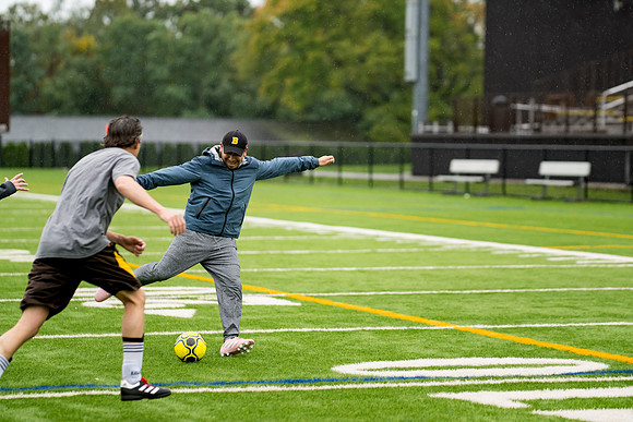hc23_alumnisoccer_ah_0055