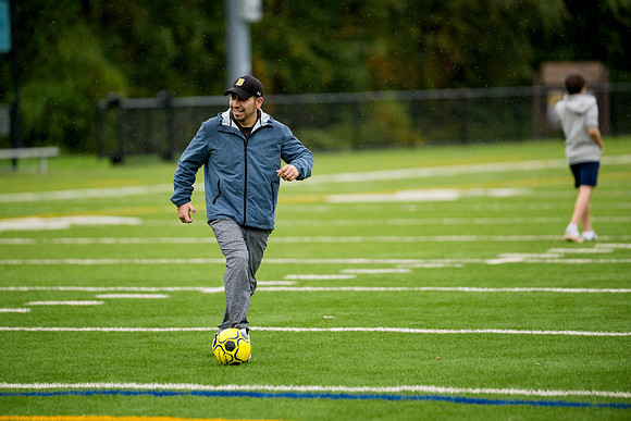 hc23_alumnisoccer_ah_0023