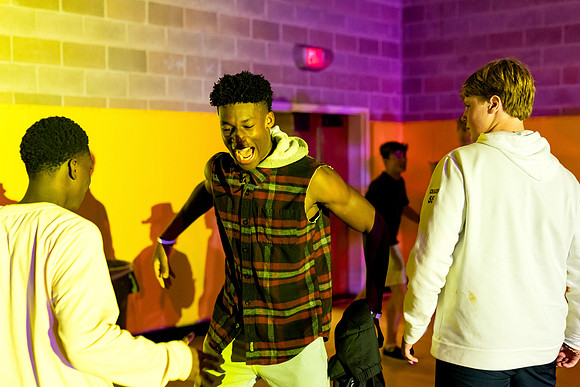 hc23_dance_us_ah_0040