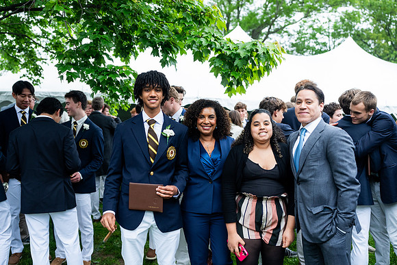 graduation25_post_jk_9806